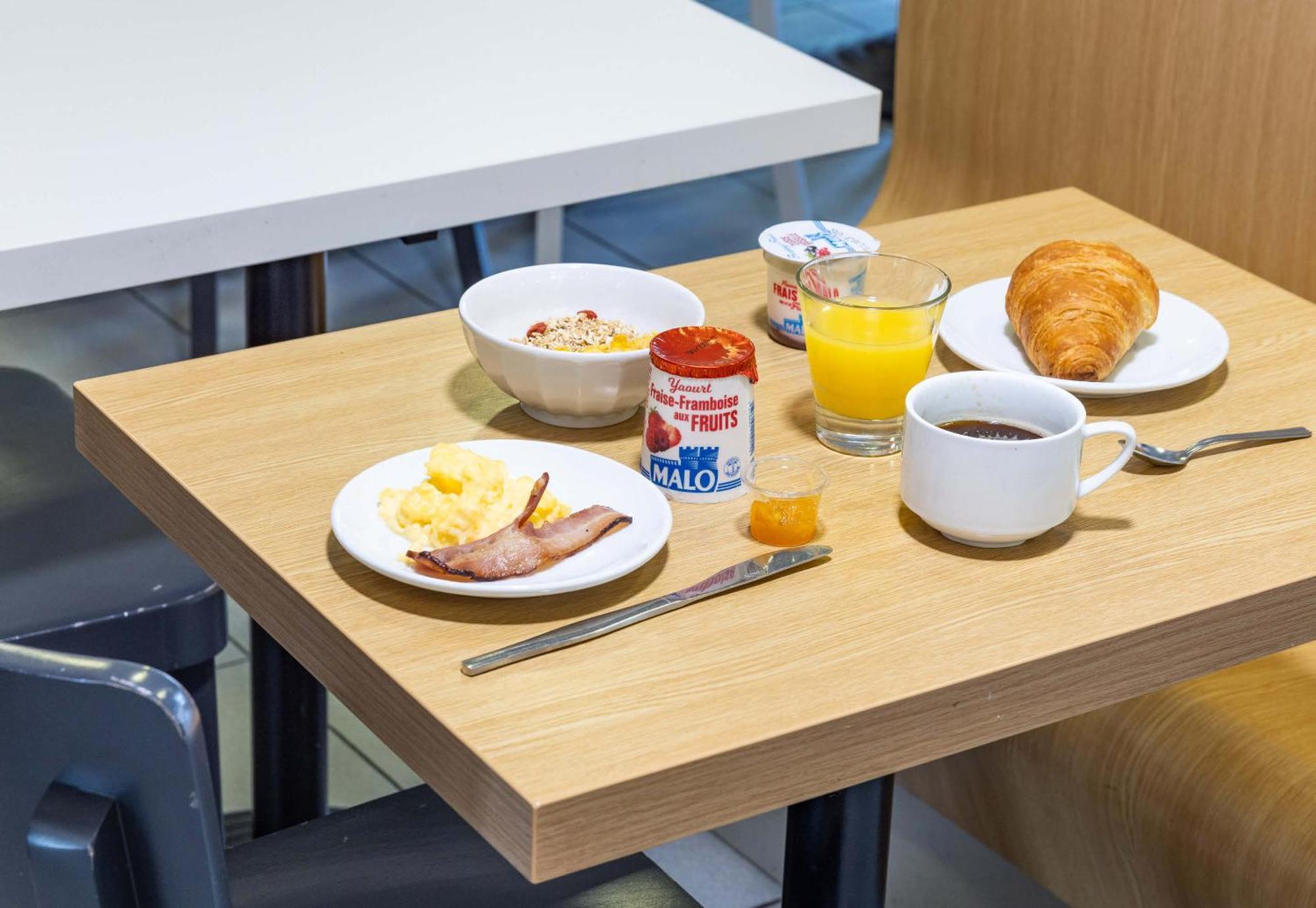 B&B Hotel Rennes Nord St Gregoire Saint-Grégoire エクステリア 写真